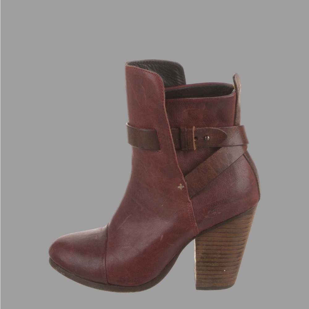 Rag & Bone
Burgundy Leather Boots